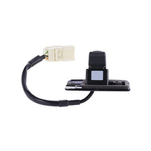 Load image into Gallery viewer, Reverse Camera OE Connector for Mitsubishi Outlander ZJ 2012-2015