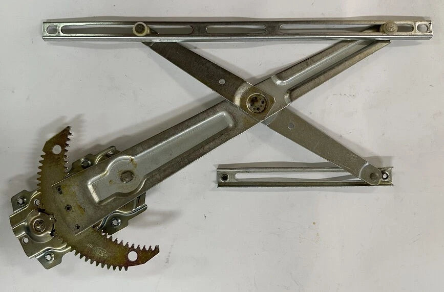 Front Right Manual Window Regulator for Toyota Hiace YH/LH 82-89