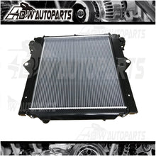 Load image into Gallery viewer, RADIATOR w/CAP FOR 99-06 TOYOTA LANDCRUISER HZJ75 HZJ78 HZJ79 SERIES Aluminium