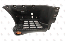 Load image into Gallery viewer, *NEW* SIDE STEP PANEL &amp; REFLECTOR for DYNA HINO series DUTRO 300 2011-2018 RIGHT