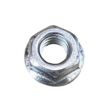 Load image into Gallery viewer, Front Right Window Regulator No Motor For Mitsubishi Pajero NS NT NW 06-14 4-Dr