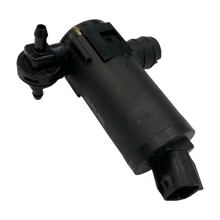 Load image into Gallery viewer, Windscreen Washer Pump Dual Outlet for Toyota 85330-47100