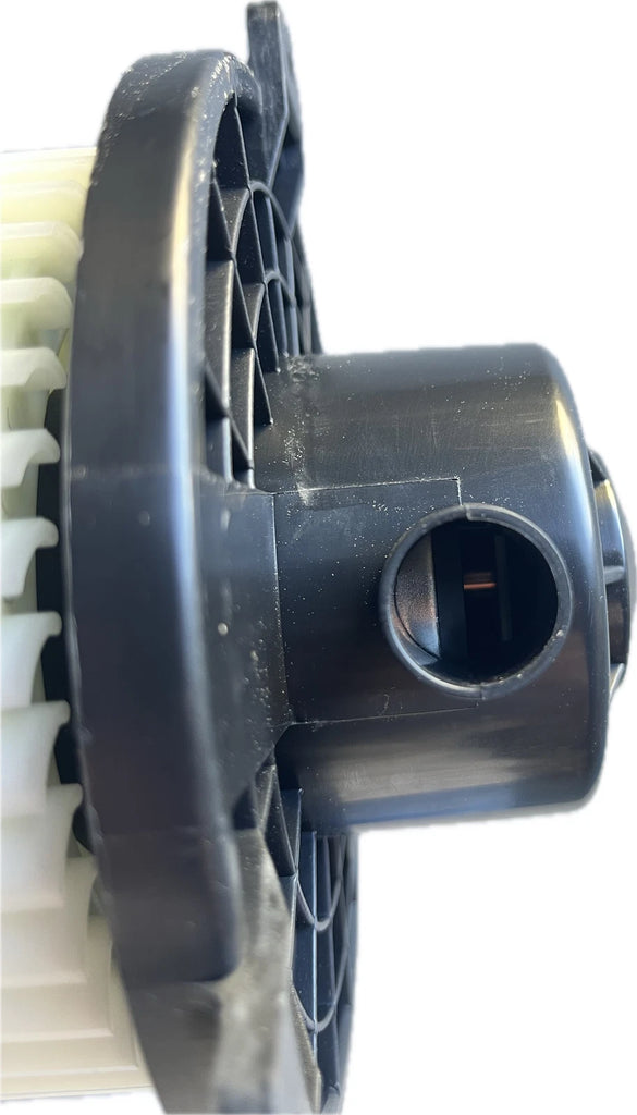 AC Heater Fan Blower Motor for Mitsubishi Triton, Pajero Sport 15-Current 4N15