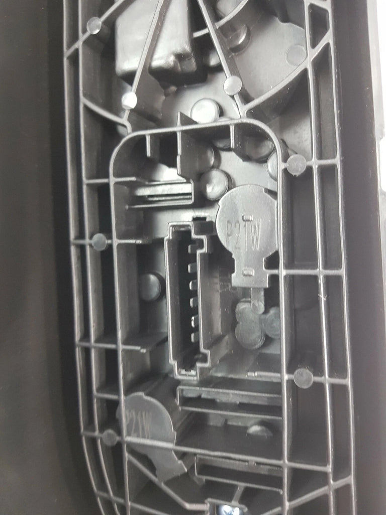 *NEW* TAIL LIGHT REAR LAMP (LED) for MERCEDES BENZ SPRINTER W907 2018 - ON RIGHT