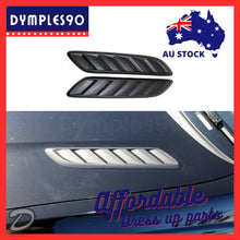Load image into Gallery viewer, PAIR OF PLASTIC BONNET VENTS 1:1 FOR HOLDEN COMMODORE VF/CAPRICE/CALAIS/CHEVY SS