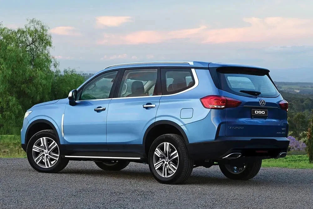 *NEW* TAIL LIGHT LAMP GARNISH (INNER) for LDV D90 DELUXE LUXE 2018 - 2024 RIGHT