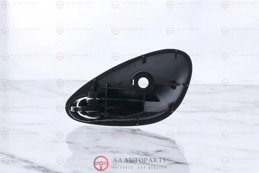 Driver Right Front Inner Door Handle Holden Commodore VT VU VX VY VZ WH WK WL