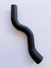 Load image into Gallery viewer, Intercooler to Turbo hose for Mitsubishi Triton MN, 2.5L Turbo Diesel 1505A377