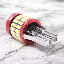 Load image into Gallery viewer, LED Projector Parker Wedge Bulb Globes Pair T10 2PCS Ford Falcon BA BF FG XT XR