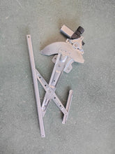 Load image into Gallery viewer, Front Left Window Regulator W/6 Pin Motor for Mitsubishi ASX XA/XB/XC/XD 10-On