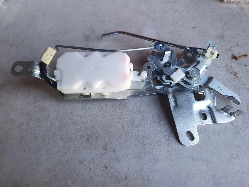 Tailgate Central Latch Door Remote Control for Toyota HiAce 05-19 6969026180