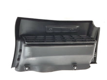 Load image into Gallery viewer, *NEW* DOOR LOWER STEP PEDAL for MITSUBISHI CANTER FUSO FE 7/8## 2005 - ON RIGHT