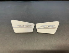 Load image into Gallery viewer, INTERIOR FRONT DOOR HANDLE INSERT BADGE FOR HOLDEN VF SS COMMODORE