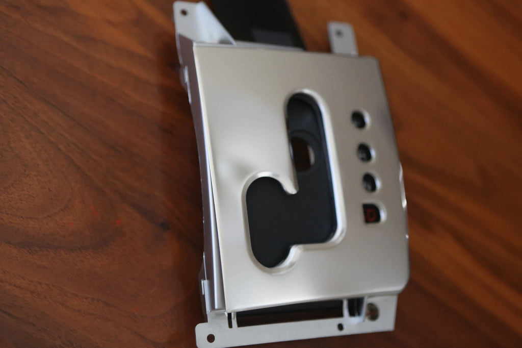 BA/BF FALCON XR6/TURBO/XR8/XT/FUTURA CHROME GEAR KNOB LEVER SURROUND PANEL PLATE