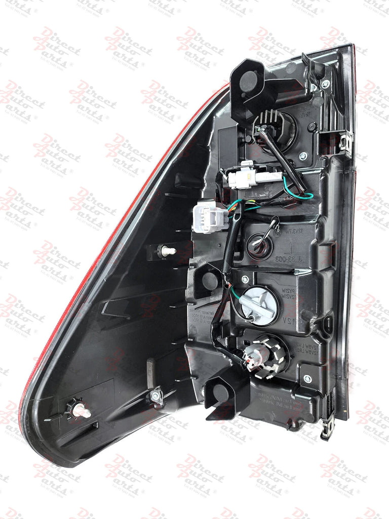 TAIL LIGHT REAR BACK LAMP (LED) SUIT TOYOTA HILUX SR ROGUE RUGGED 2020 -ON RIGHT