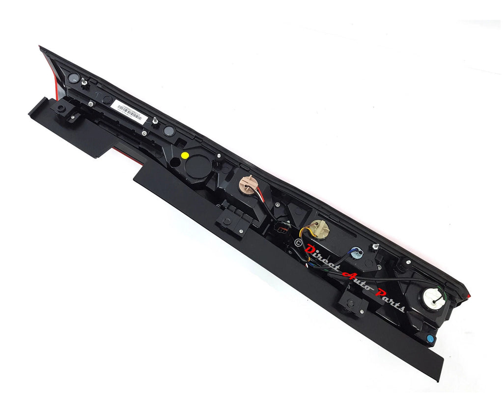 *GENUINE* TAIL LIGHT BACK REAR LAMP (HALOGEN) for LDV V90 DELIVER 9 2020 - LEFT