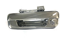 Load image into Gallery viewer, *NEW* TAIL GATE HANDLE (CHROME WITH KEY HOLE) for HOLDEN COLORADO RC 2008-5/2012