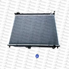 Load image into Gallery viewer, Premium Radiator for 05/2000-on Mitsubishi Pajero NM NP NS NT 2.8L 3.2L w/ Cap