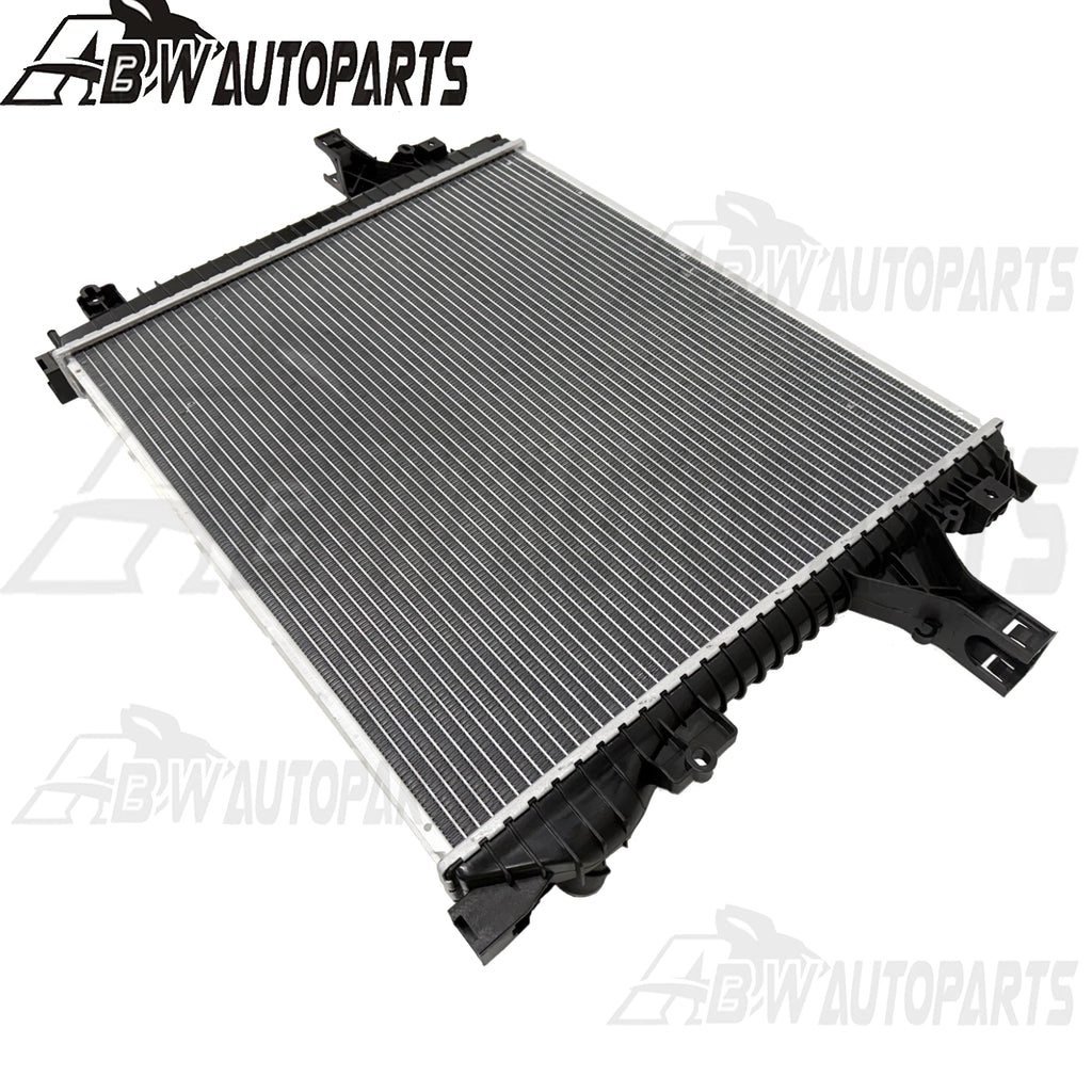 Premium Radiator For VOLVO XC90 2.5T 3.2L D5 T6 V8 Petrol /Diesel 10/2002-On