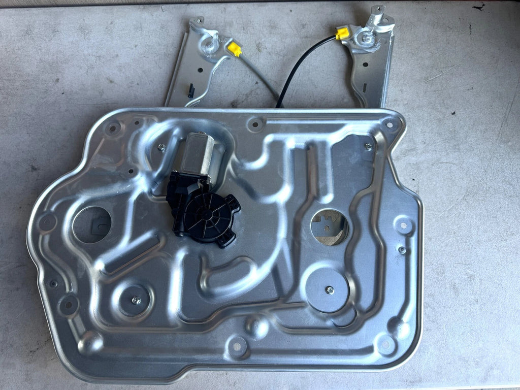 Front RH Window Regulator W/Panel & 2 pin motor for Nissan Qashqai/Dualis 07-16