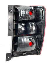 Load image into Gallery viewer, *NEW* TAIL LIGHT REAR BACK LAMP (GENUINE) for KIA CARNIVAL VQ 8/2006-5/2011 LEFT