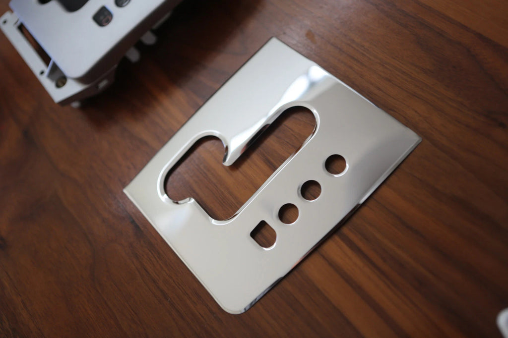 BA BF FALCON XR6/TURBO/XR8/XT/FUTURA CHROME GEAR KNOB LEVER SURROUND PANEL PLATE