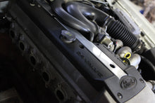 Load image into Gallery viewer, ENGINE COVER INSERT PLATE SUIT FORD FALCON BA BF 6 CYLINDER SEDAN UTE/XR6/TURBO