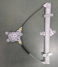 Load image into Gallery viewer, Front Right Window Regulator Without Motor for Mitsubishi Outlander ZE/ZF 02-06