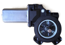 Load image into Gallery viewer, Front Right Window Lift Motor 2 Pins for Nissan Navara D40 VSK 05-15