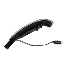 Load image into Gallery viewer, Right Side Door Mirror Turn Signal Light for Benz W164 X164 GL ML 1648200621 ST