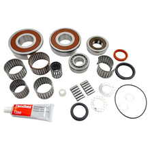 Load image into Gallery viewer, Gearbox Bearing &amp; Seal Rebuild Kit for Toyota Landcruiser HDJ78 HDJ79 HDJ100