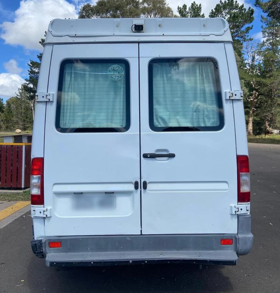 *NEW* TAIL LIGHT REAR BACK LAMP for MERCEDES BENZ SPRINTER W903 2003 -2006 PAIR