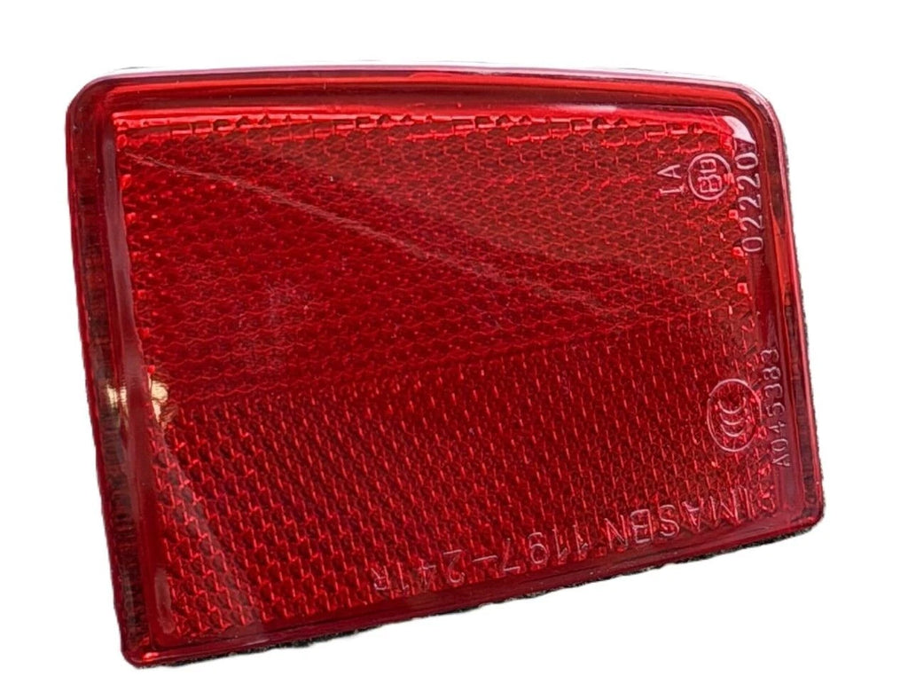 Rear Bar Reflector Right Side for Mitsubishi Pajero NS/NT/NW/NX 06-21