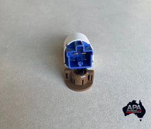 Load image into Gallery viewer, GENUINE Toyota Prado 120 Series KZJ120 KDJ120 GRJ120 RZJ120 Brake Light Switch