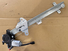 Load image into Gallery viewer, Front Right Window Regulator W/6 Pin Motor for Honda Civic FK 17-25 5-Door Hatch