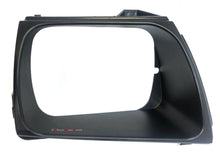 Load image into Gallery viewer, HEAD LIGHT CORNER LAMP GRILLE &amp; SURROUND (SET) for TOYOTA HILUX 2WD 2001 - 2005