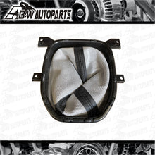 Load image into Gallery viewer, Satin Chrome Manual Gear Knob and Boot Cover 6-Speed For Holden Commodore VE V6