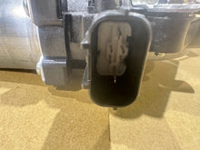 Load image into Gallery viewer, Front Right Electric Window Regulator With 6 Pins Motor for Honda Jazz GE 08-16