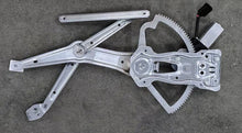 Load image into Gallery viewer, Front Right Window Regulator W/Motor 2 pins for Mercedes-Benz M-Class W163 98-05