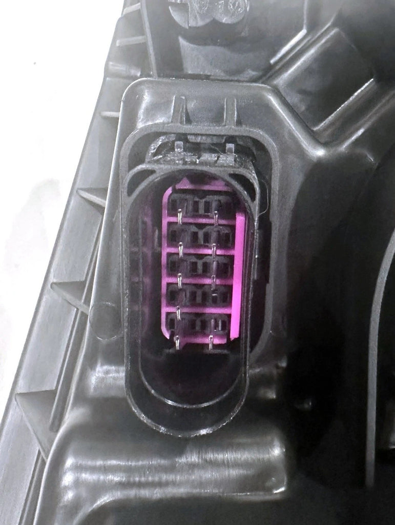 *NEW* HEADLIGHT HEAD LIGHT LAMP (HALOGEN) for VOLKSWAGEN CRAFTER 2017 – ON RIGHT