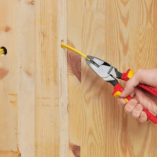 KNIPEX 1000V Linesman Pliers 240Mm 0908240SB