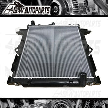 Load image into Gallery viewer, RADIATOR w/CAP FOR 99-06 TOYOTA LANDCRUISER HZJ75 HZJ78 HZJ79 SERIES Aluminium