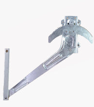 Load image into Gallery viewer, Front Right Manual Window Regulator W/ Vent For Nissan Patrol GQ/MQ