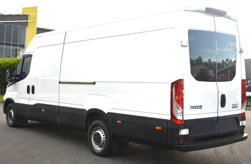 *NEW* REAR BUMPER BAR FOOT STEP COVER (161.5CM) for IVECO DAILY VAN 2020 - ON