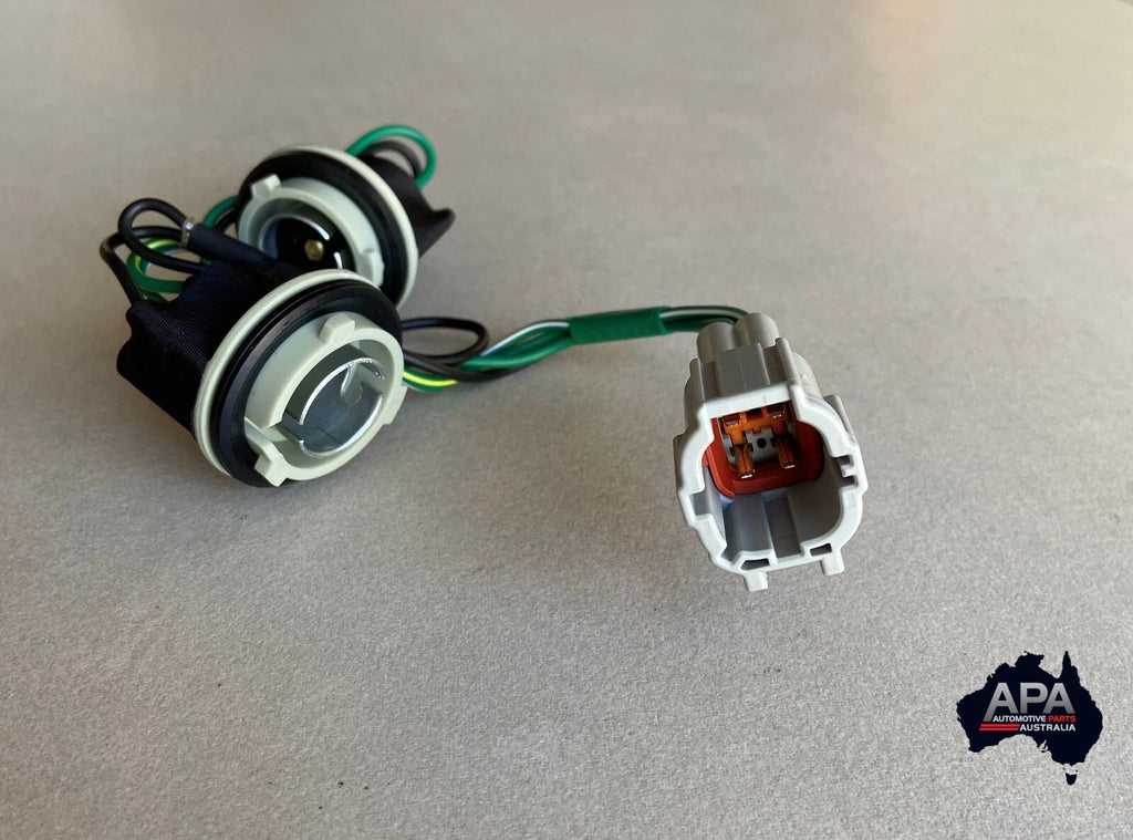GENUINE Nissan Patrol GU Y61 Rear Lower Tail Light Bulb Wiring Loom Harness